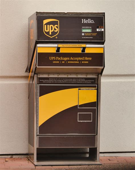 ups drop box grand junction co|ups store rimrock grand junction.